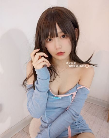 成人毛片视频免费_完整版BD高清中字