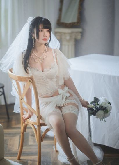 日产精品卡二卡三卡四卡无卡乱码_超清高清免费观看