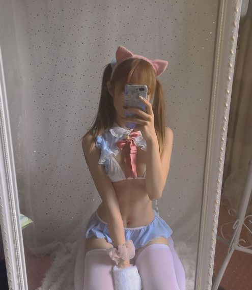 利用时间静止狂c美女_手机免费观看