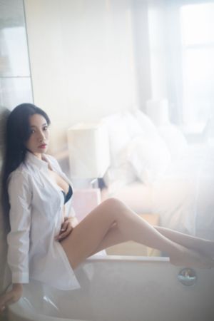 张筱雨裸体棚拍无码一区二区_DVD最新电影在线观看