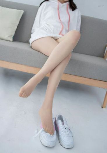 成人人精品亚洲_高清免费在线观看