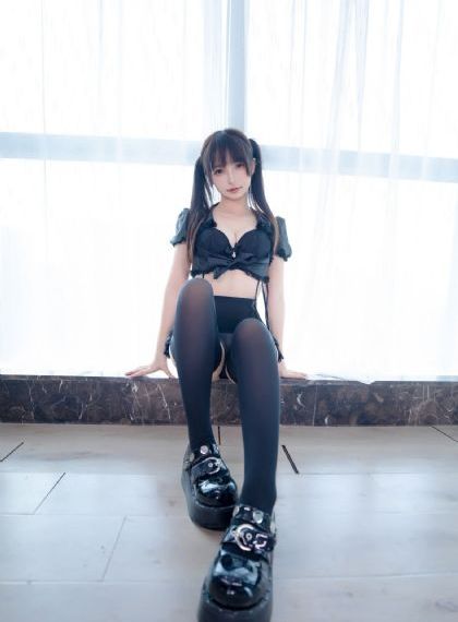 亚洲欧美综合精品久久成人_日韩在线播放专区