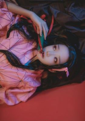欧美成人精品三区综合A片_DVD在线观看高清